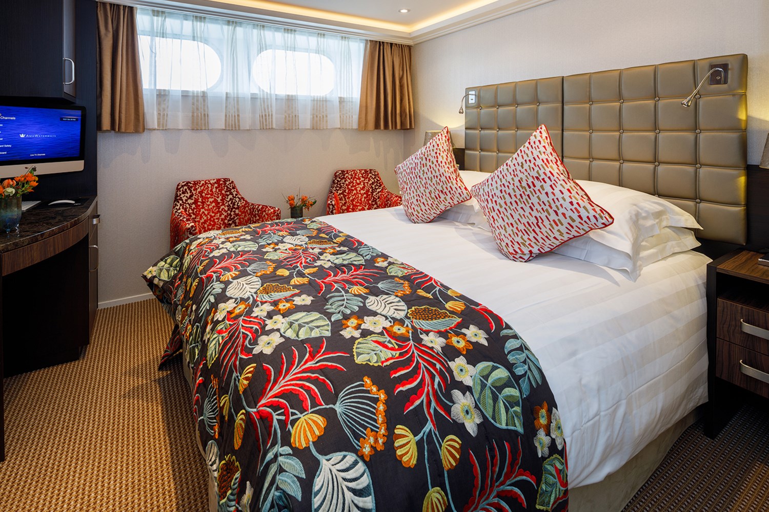 AmaWaterways AmaKristina Accommodation Cat D 1.jpg